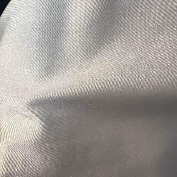 Sirens White Crop Top - Picture 3 of 3